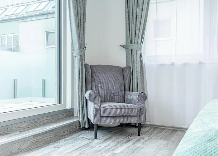 Luxury 6br With Private Pool & Sauna - Pets Allowed