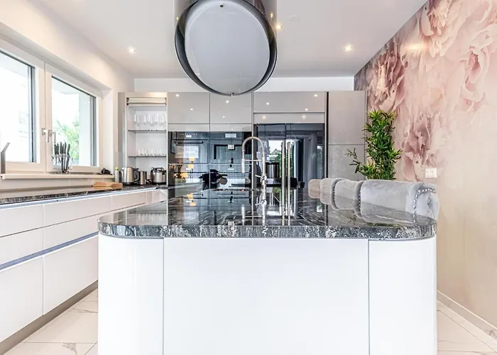Luxury 6br With Private Pool & Sauna - Pets Allowed * Βιέννη