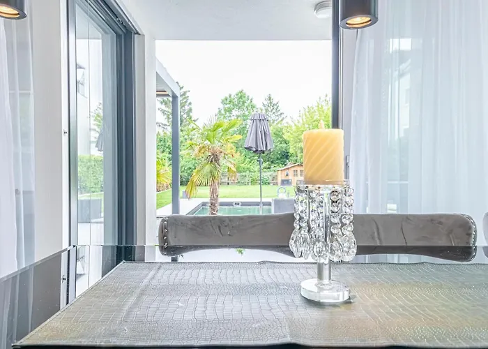 Luxury 6br With Private Pool & Sauna - Pets Allowed