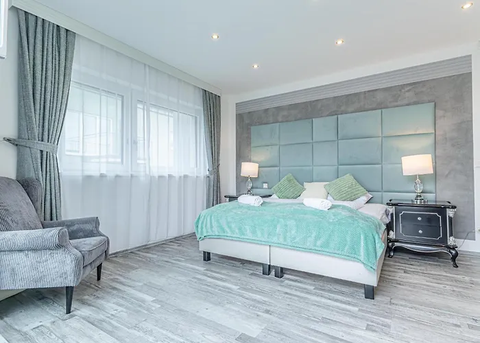 Luxury 6br With Private Pool & Sauna - Pets Allowed Βίλα Βιέννη