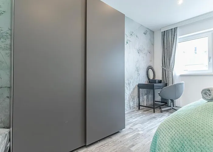 Βίλα Luxury 6br With Private Pool & Sauna - Pets Allowed *