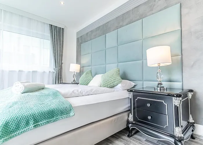 Luxury 6br With Private Pool & Sauna - Pets Allowed Βίλα Βιέννη