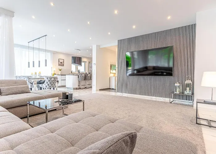Luxury 6br With Private Pool & Sauna - Pets Allowed Βίλα
